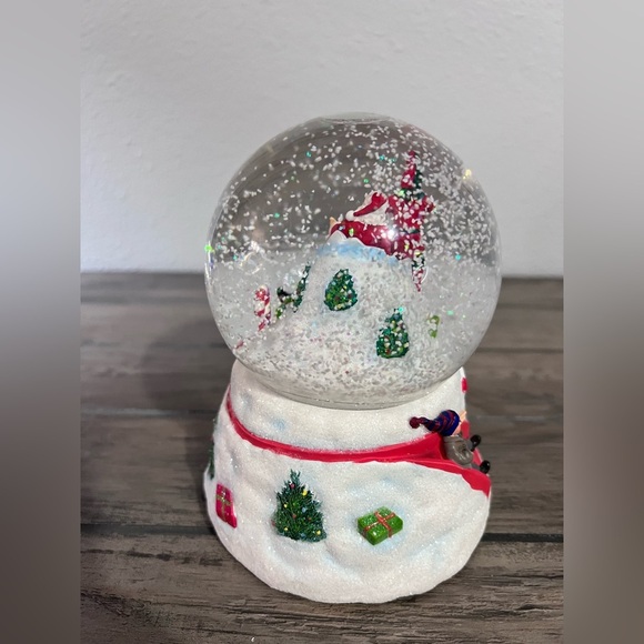 Hallmark Vintage 2006 A Christmas Story Snow Globe "You'll Shoot Yer Eye Out Kid - Picture 8 of 9